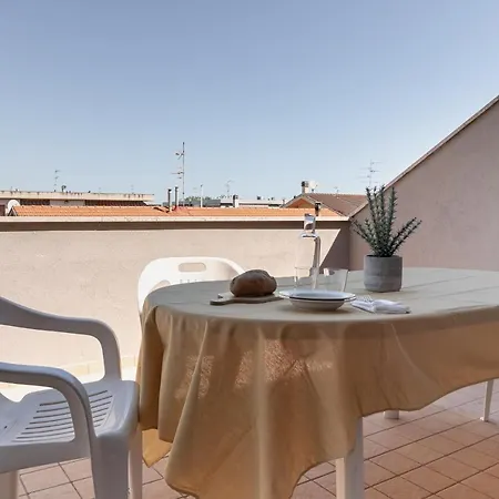 Felicita Apartment