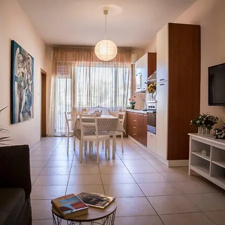 Felicita Apartment